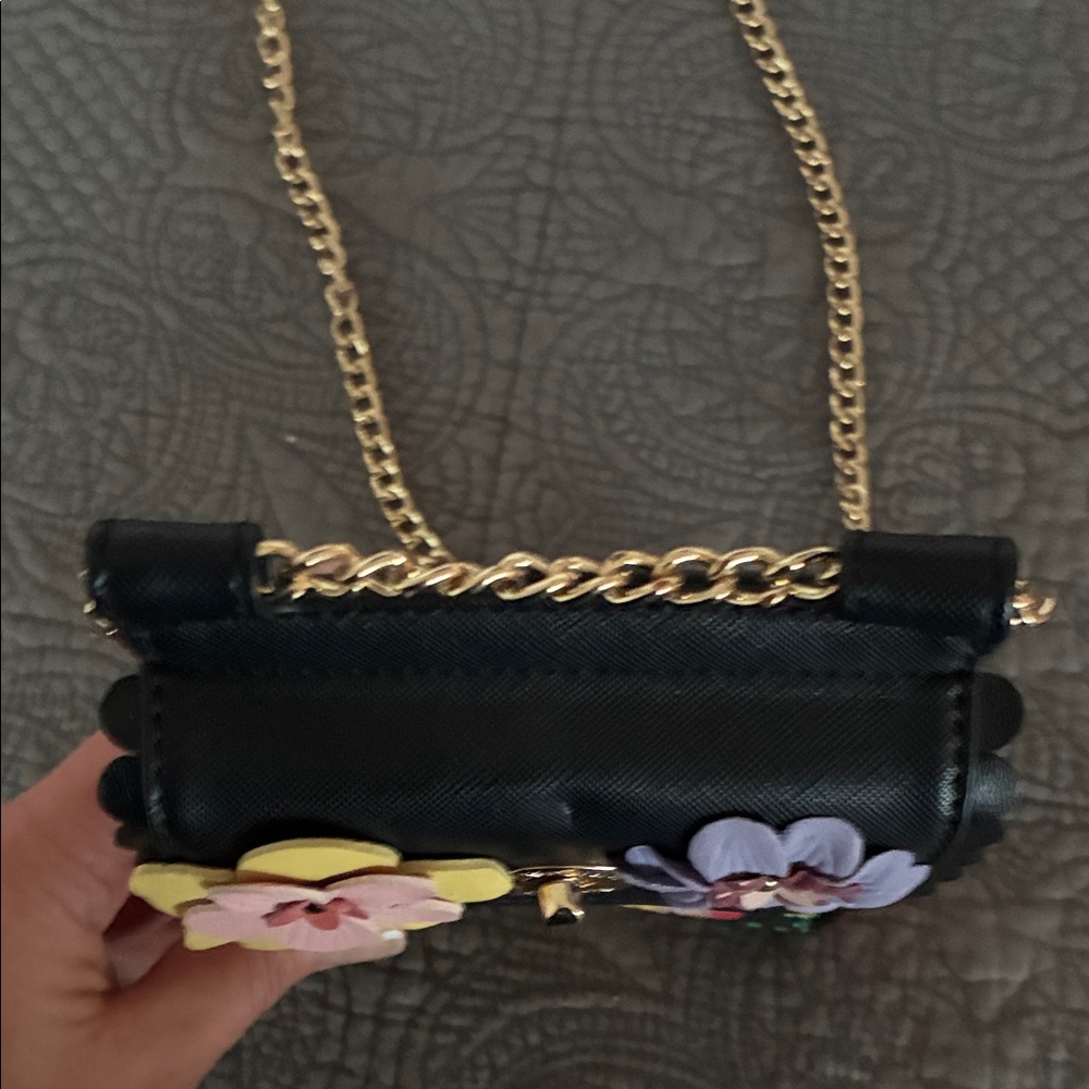 Vendula of London Elegant Black Floral Crossbody Bag - Picture 14 of 14